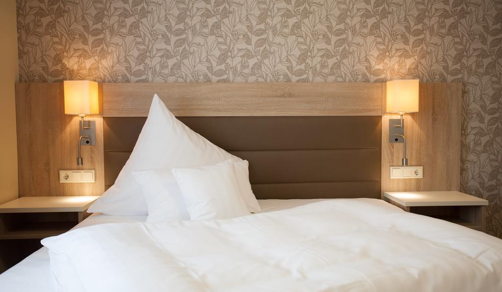 Hotel Restaurant Zur Post 로흐펠덴 객실 사진
