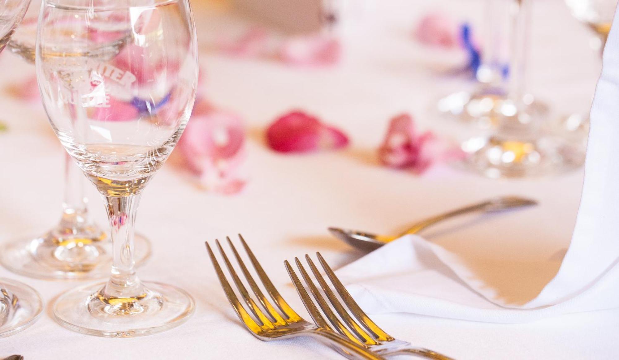 Hotel Restaurant Zur Post 로흐펠덴 외부 사진