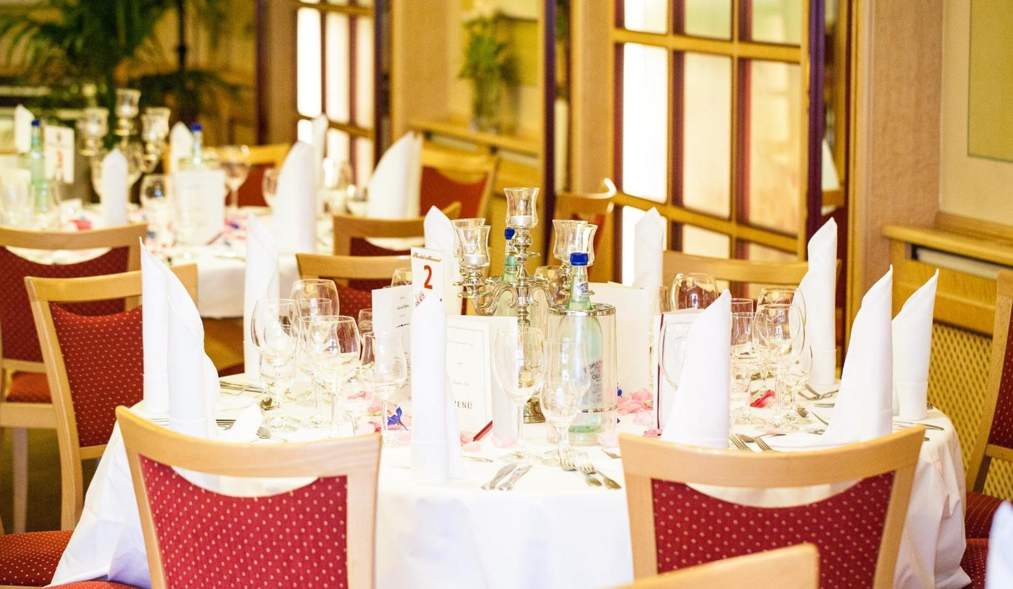 Hotel Restaurant Zur Post 로흐펠덴 외부 사진